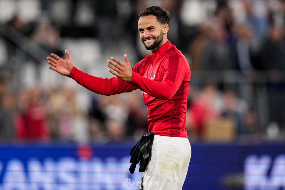 场继续发光 场继续发光