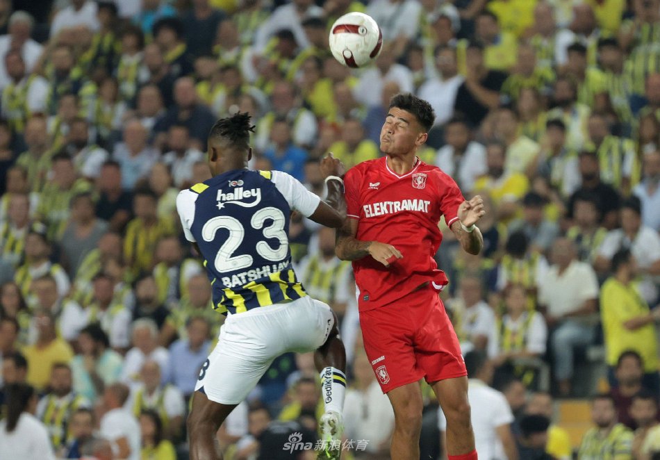 场外言行的 场外言行的