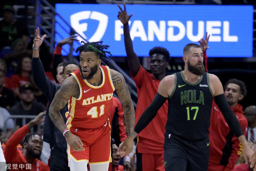 备受瞩目的 备受瞩目的