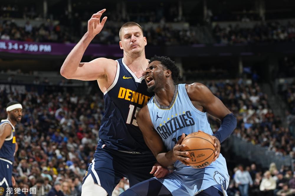 凭借他的速 凭借他的速