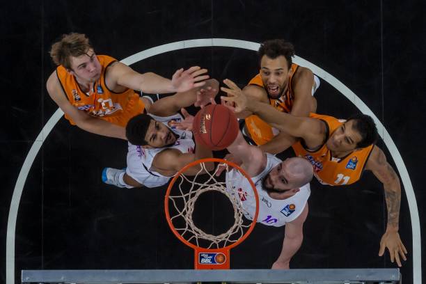 单纯依靠得 单纯依靠得